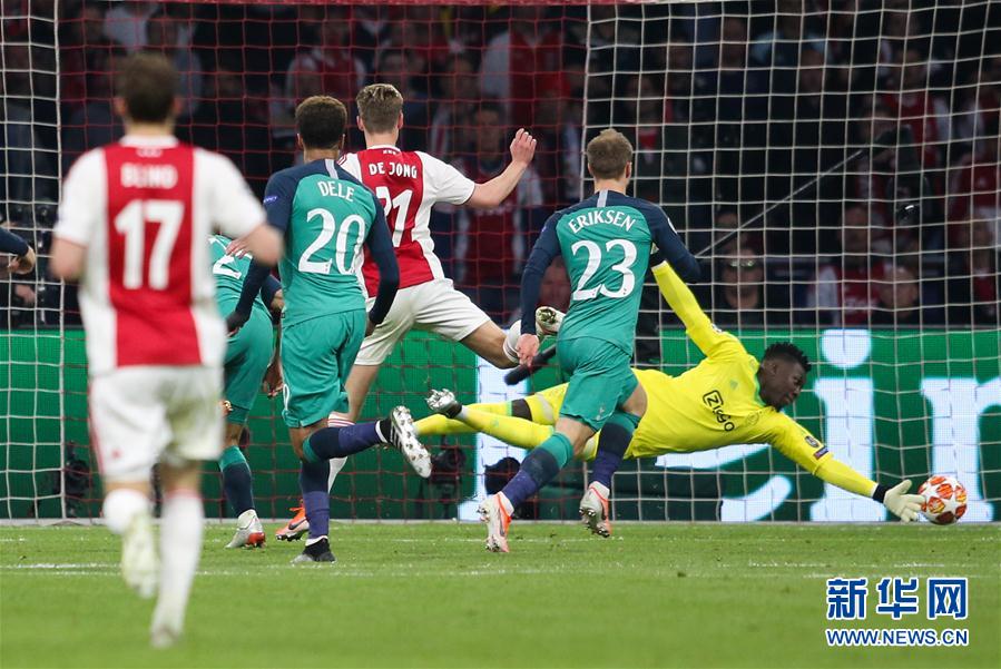 亚球员在未 亚球员在未